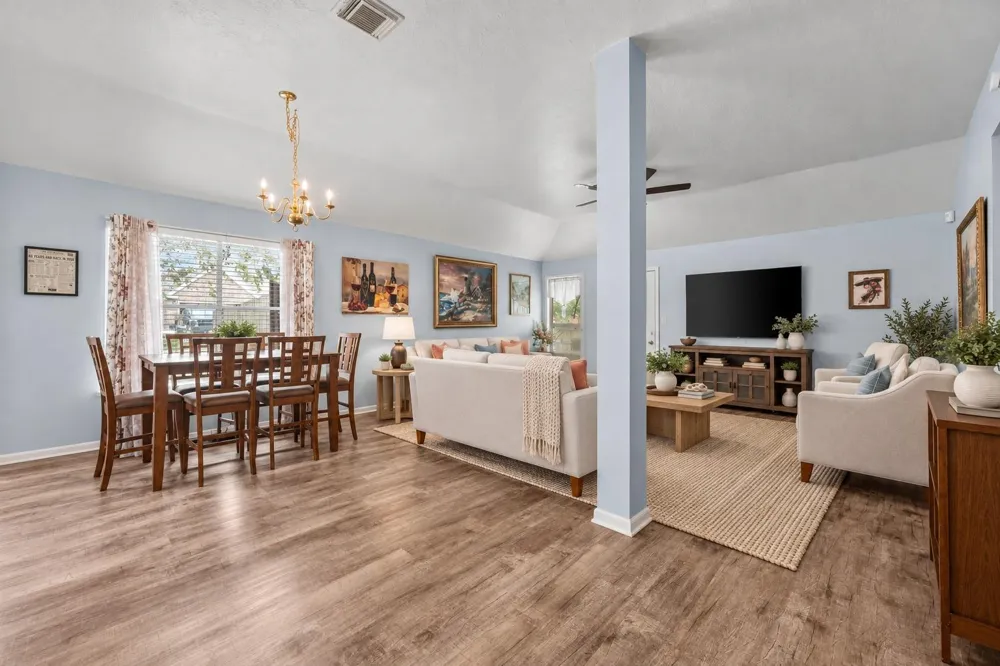 10614 Twin Circles Drive Montgomery, TX 77356
