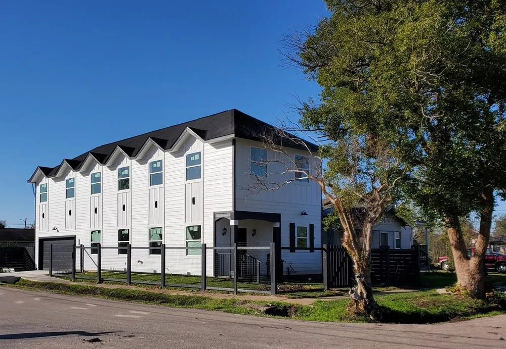 2613 Campbell Street Houston, TX 77026