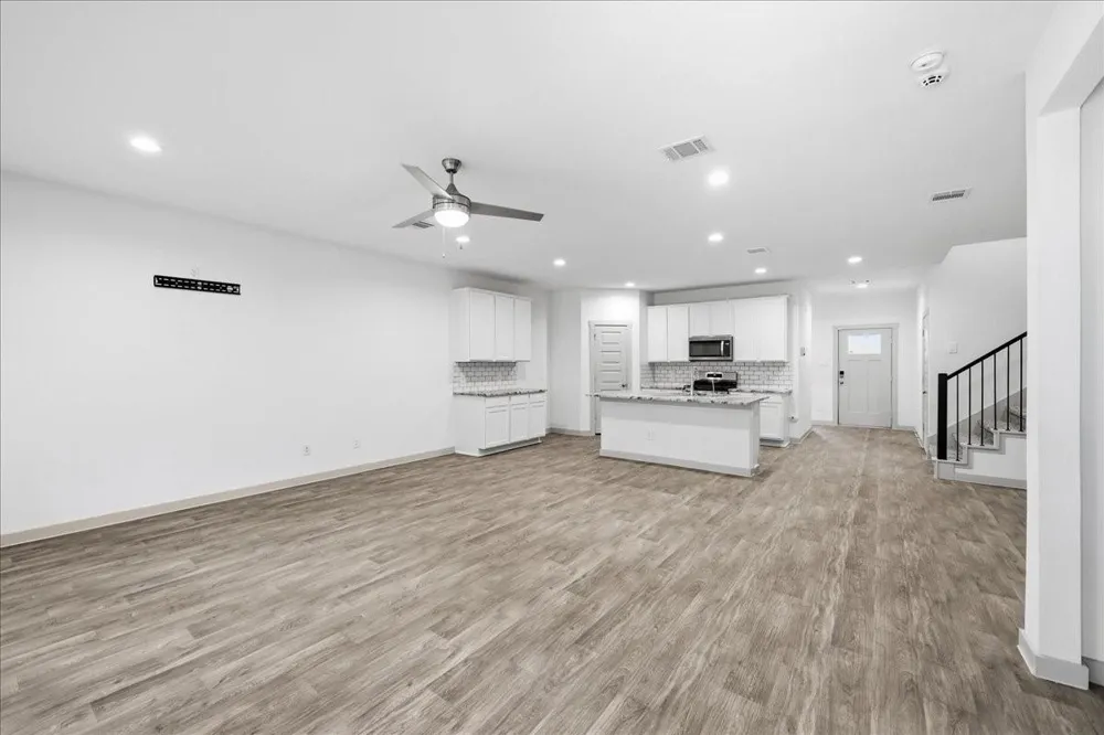 115 Little Spring Court Anahuac, TX 77514