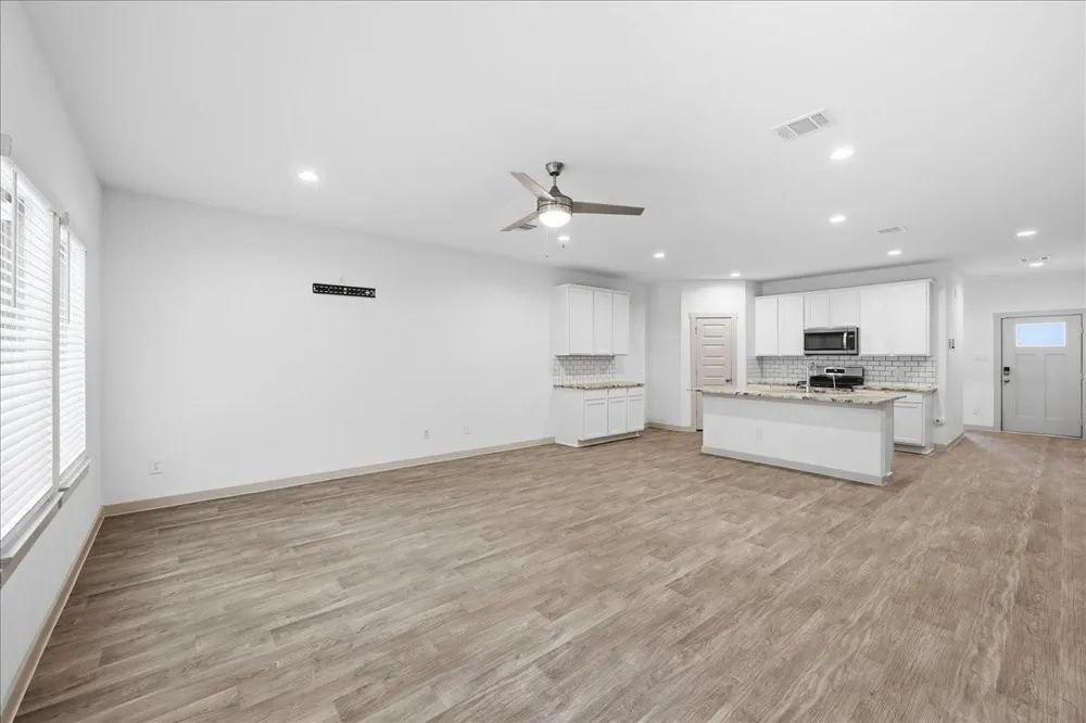 115 Little Spring Court Anahuac, TX 77514