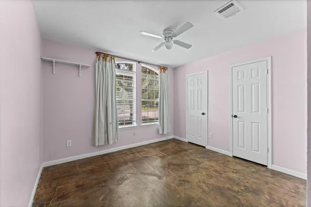 13438 Yaupon Holly Lane Houston, TX 77044