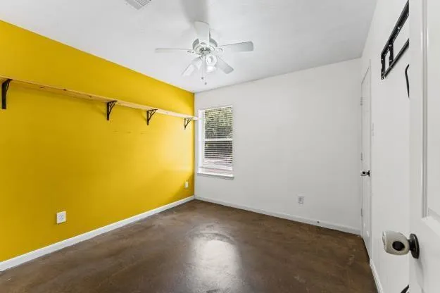 13438 Yaupon Holly Lane Houston, TX 77044