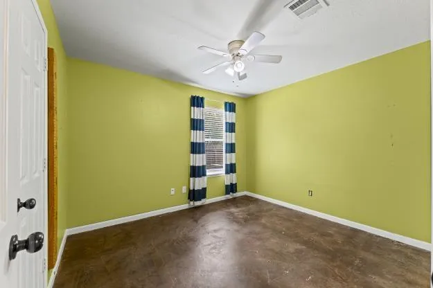 13438 Yaupon Holly Lane Houston, TX 77044