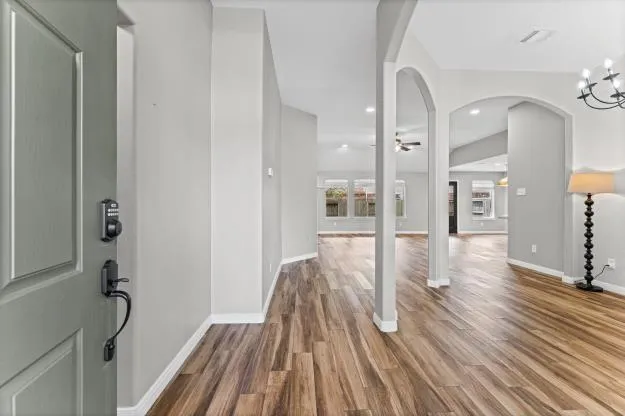13438 Yaupon Holly Lane Houston, TX 77044