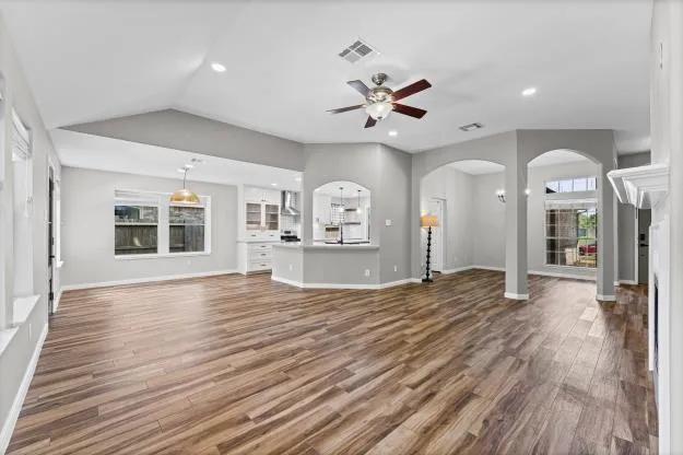 13438 Yaupon Holly Lane Houston, TX 77044