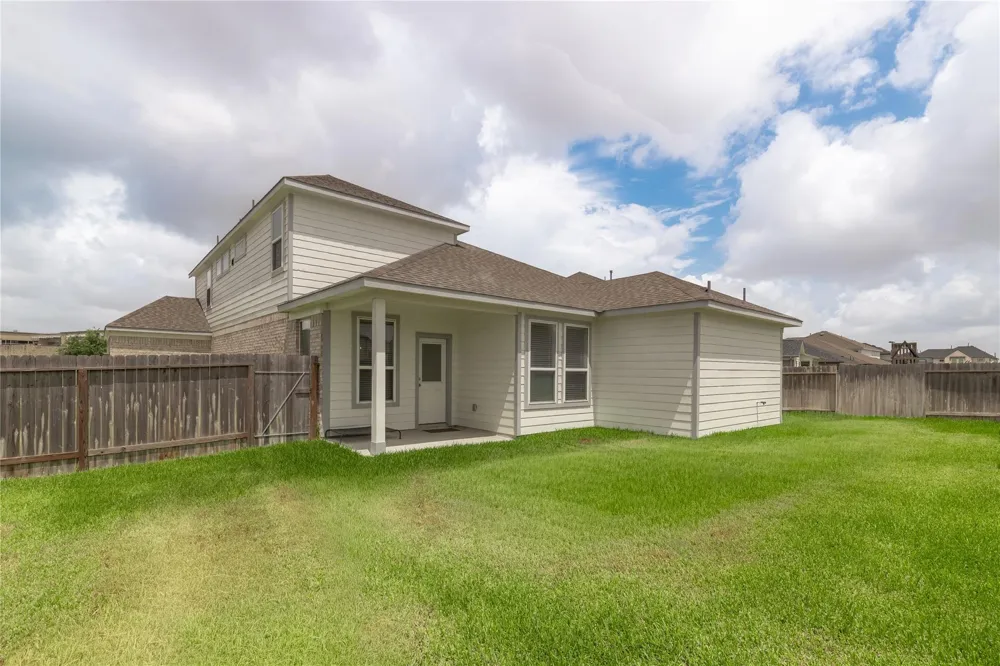 2826 Belle Tree Lane Katy, TX 77493