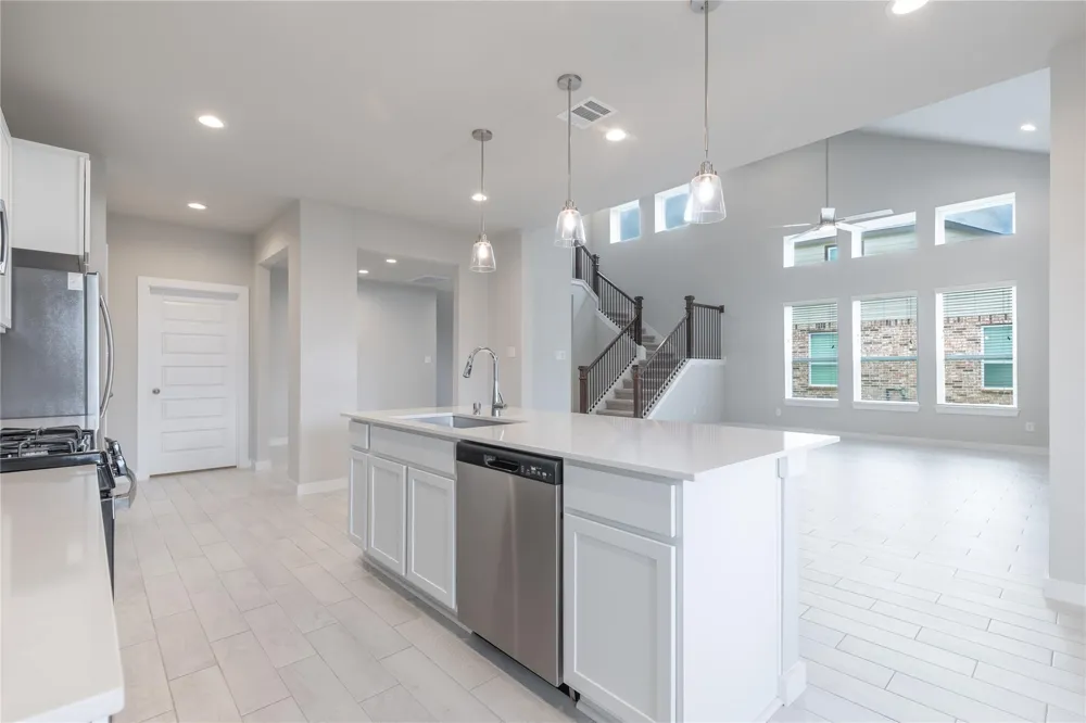 2826 Belle Tree Lane Katy, TX 77493
