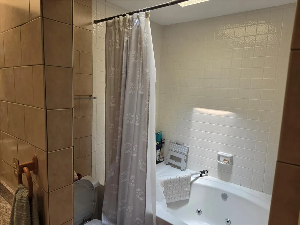 2425 Holly Hall Street #60 Houston, TX 77054