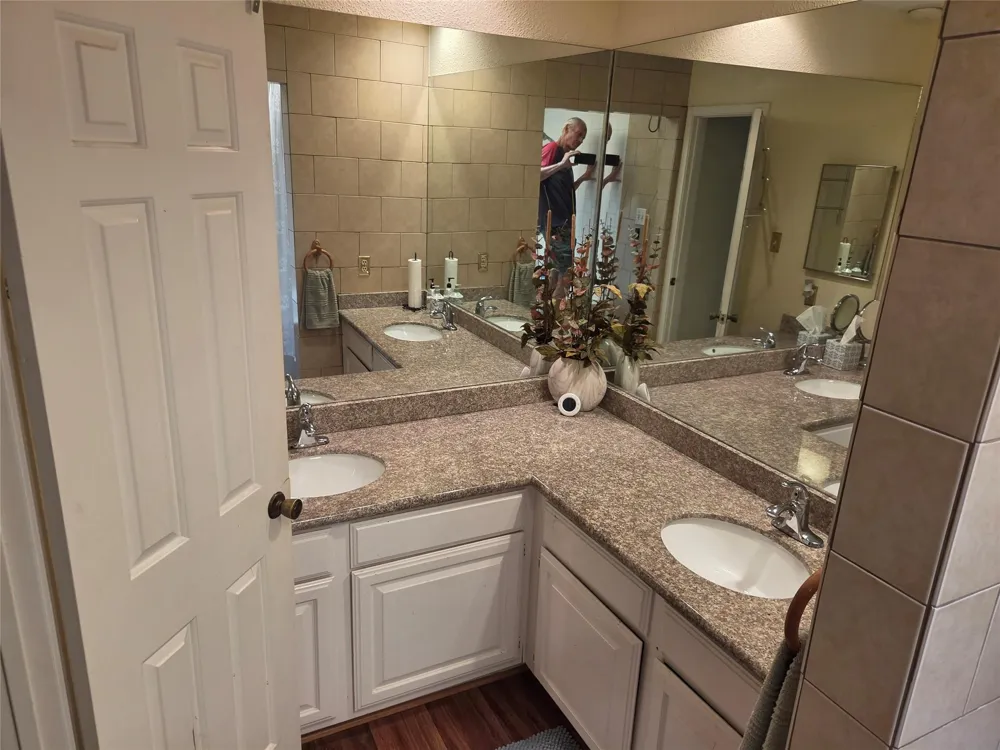 2425 Holly Hall Street #60 Houston, TX 77054