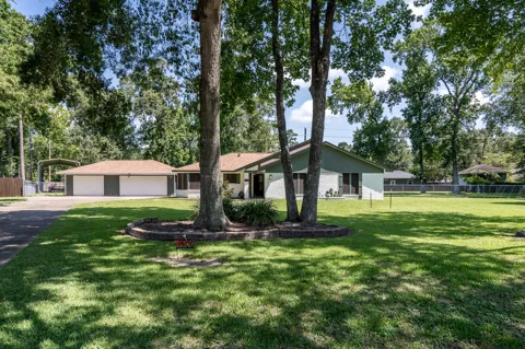 1506 Running Bear Trail