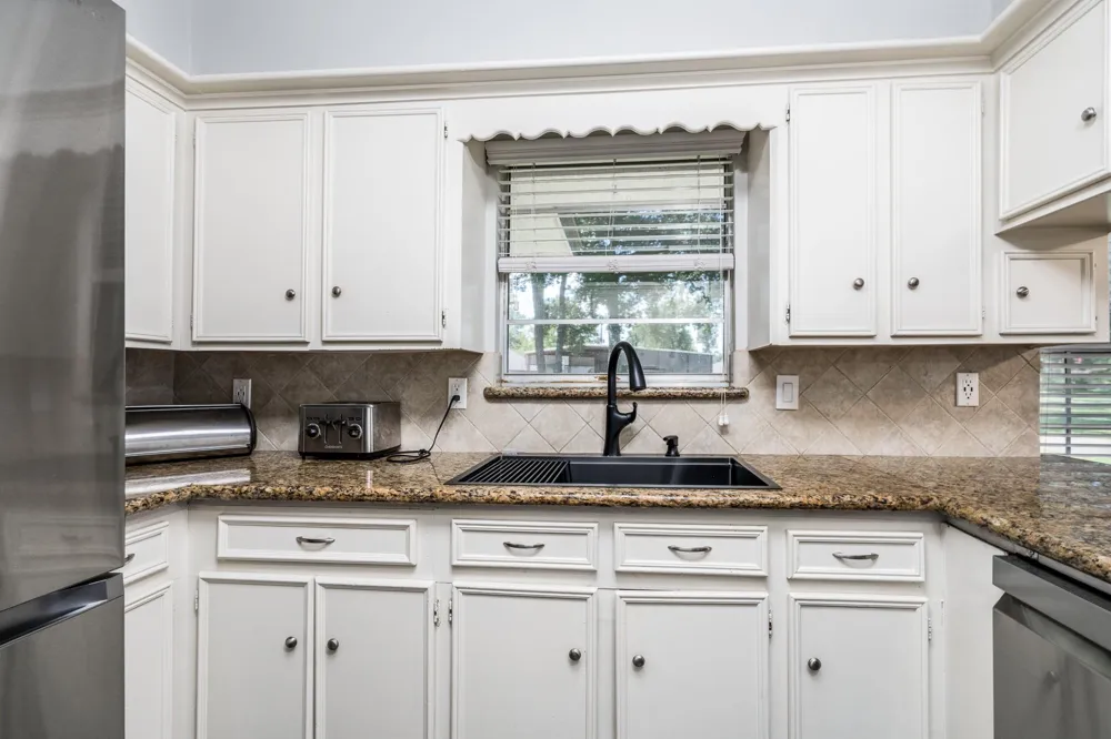 1506 Running Bear Trail Crosby, TX 77532