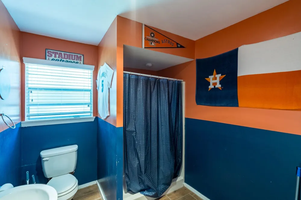 1506 Running Bear Trail Crosby, TX 77532