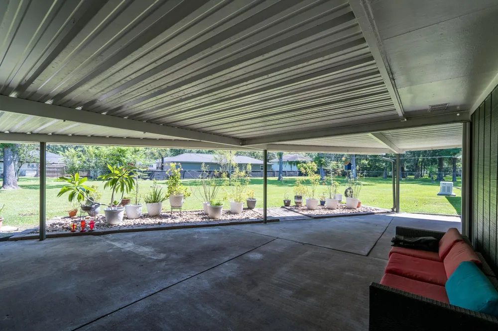 1506 Running Bear Trail Crosby, TX 77532