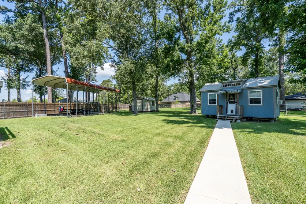 1506 Running Bear Trail Crosby, TX 77532