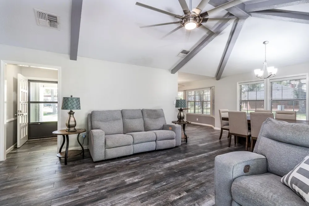 1506 Running Bear Trail Crosby, TX 77532