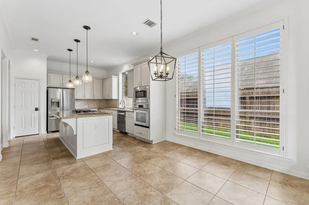 8210 Thunder Ridge Way Missouri City, TX 77459
