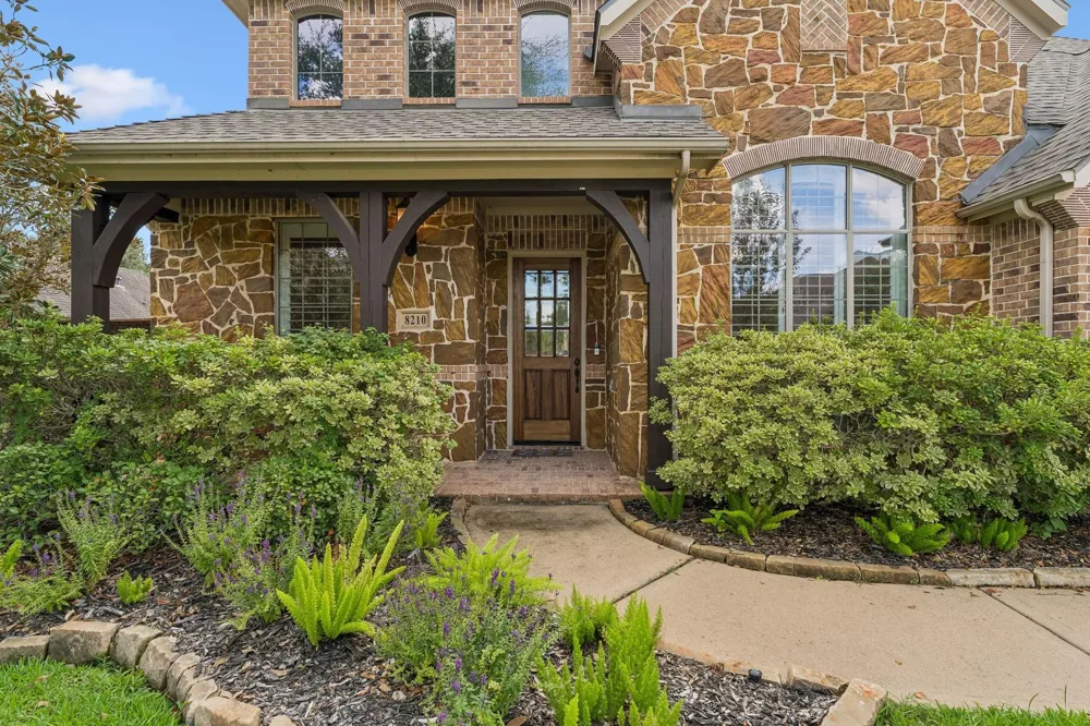 8210 Thunder Ridge Way Missouri City, TX 77459