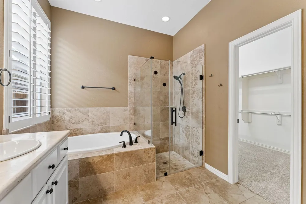 8210 Thunder Ridge Way Missouri City, TX 77459