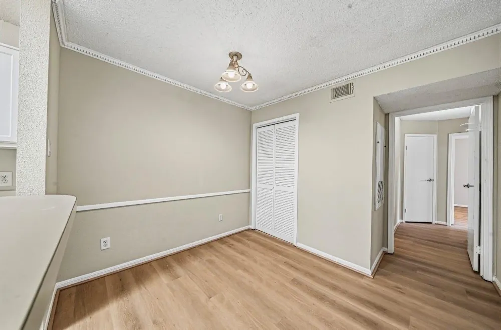 3770 Lovers Wood Lane #807 Houston, TX 77014