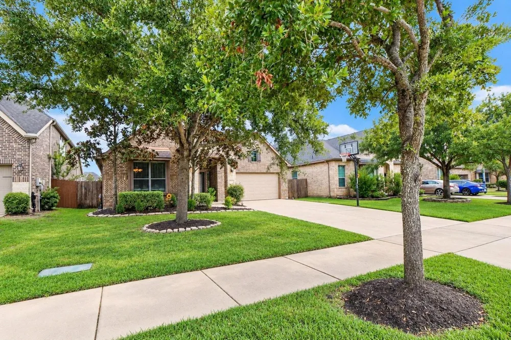 6723 Sotoria Lane Sugar Land, TX 77479