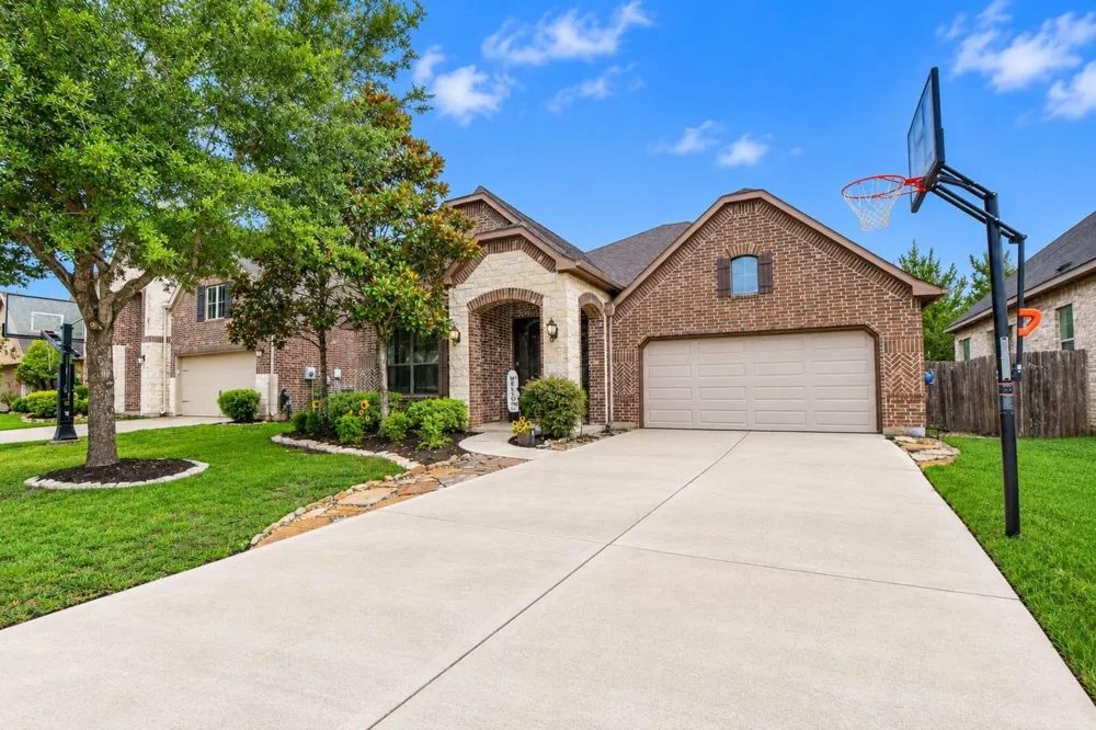 6723 Sotoria Lane Sugar Land, TX 77479