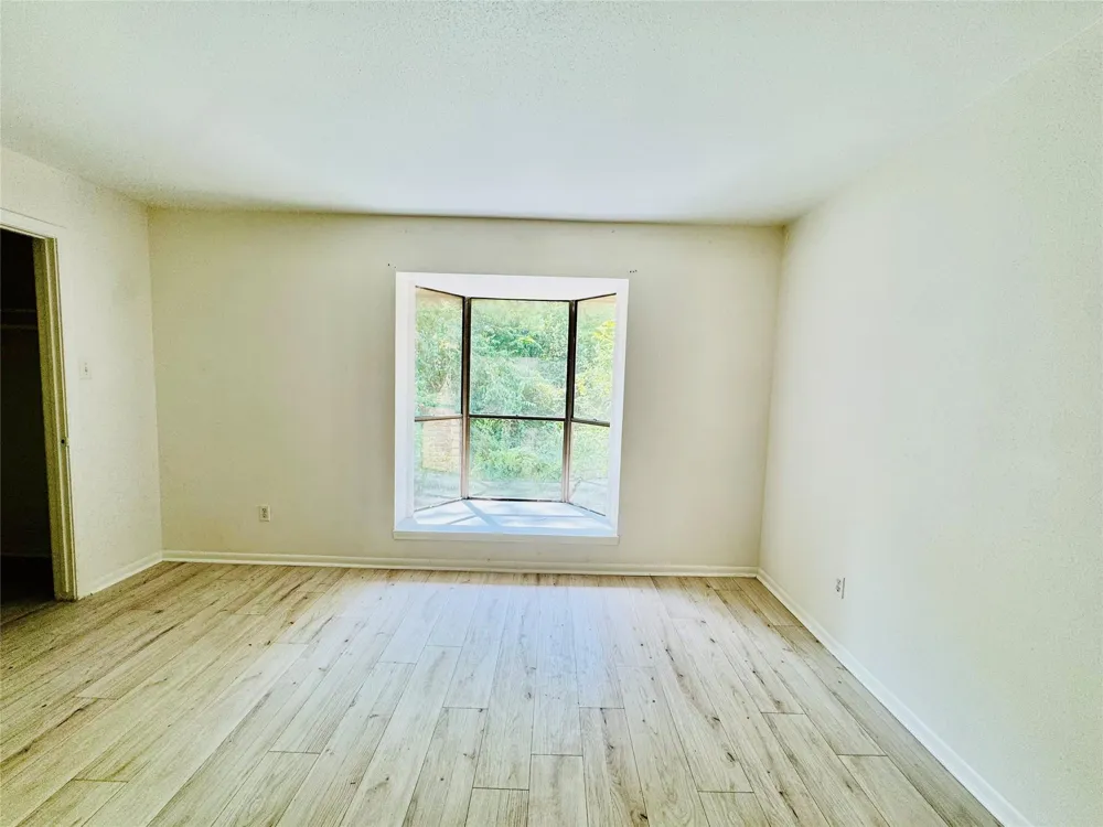2003 Place Rebecca Lane #10 Houston, TX 77090