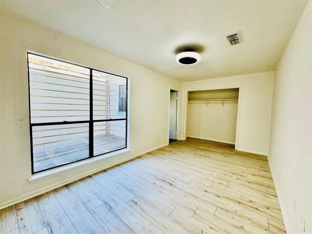 2003 Place Rebecca Lane #10 Houston, TX 77090