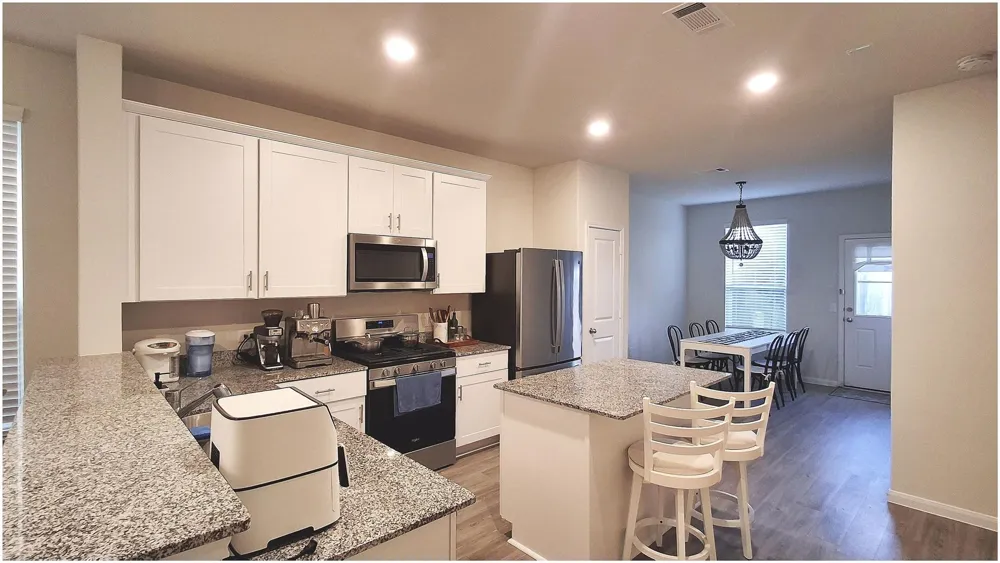 6310 Broyhill View Lane Houston, TX 77084