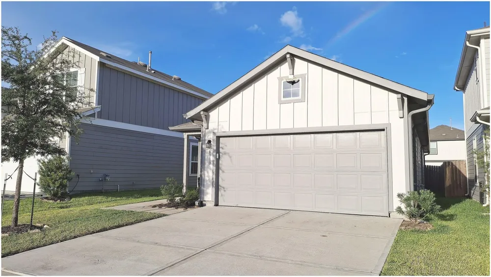 6310 Broyhill View Lane Houston, TX 77084