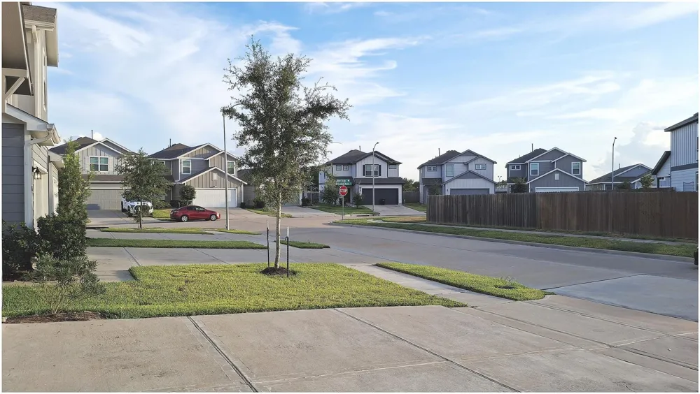 6310 Broyhill View Lane Houston, TX 77084