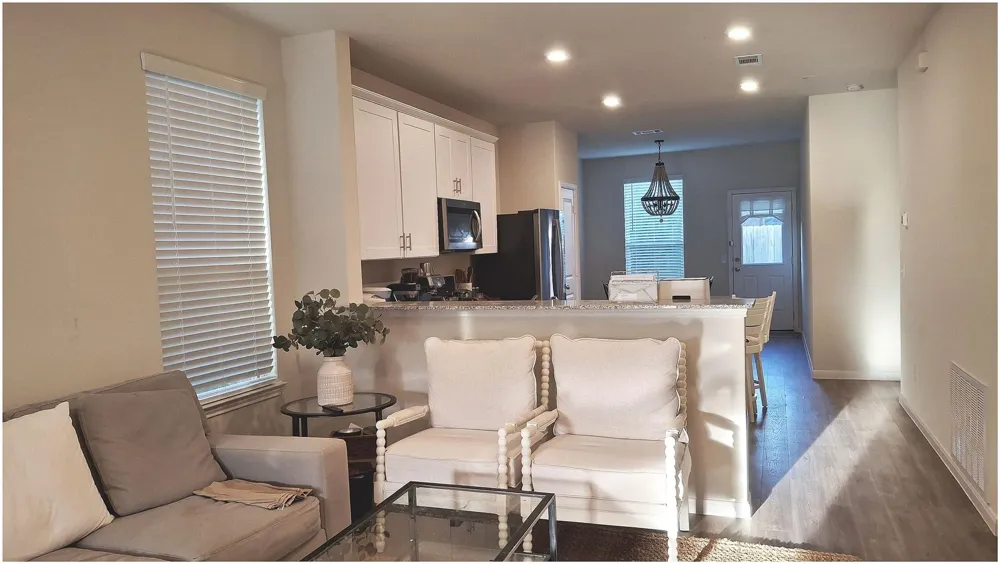 6310 Broyhill View Lane Houston, TX 77084