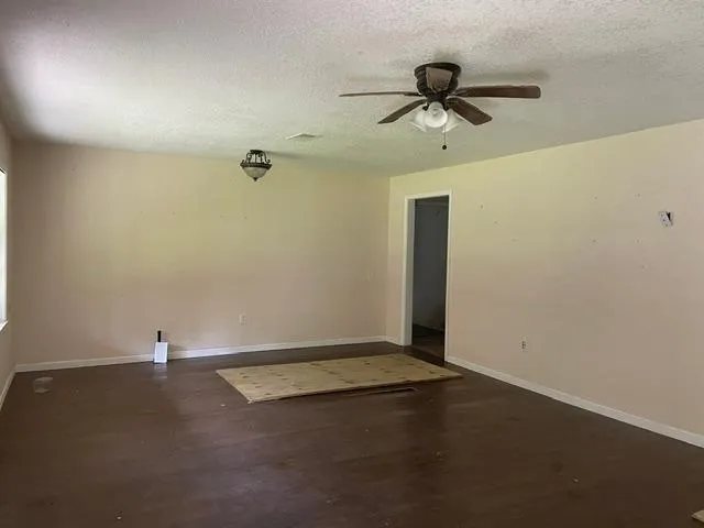 5008 Meeks Drive Orange, TX 77632