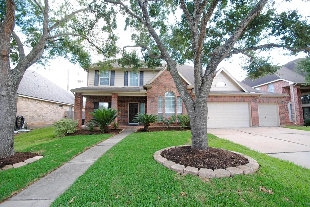 6123 Baron Hill Lane Sugar Land, TX 77479