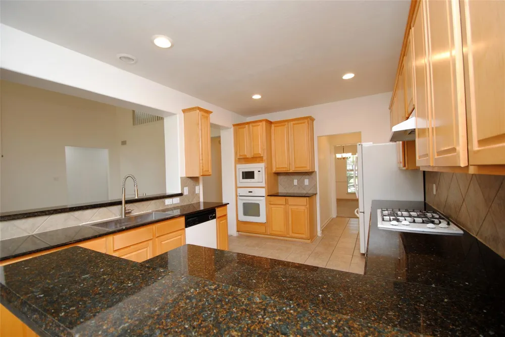 6123 Baron Hill Lane Sugar Land, TX 77479