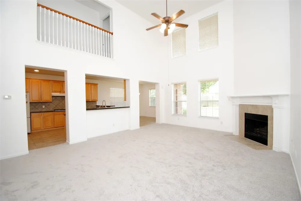 6123 Baron Hill Lane Sugar Land, TX 77479