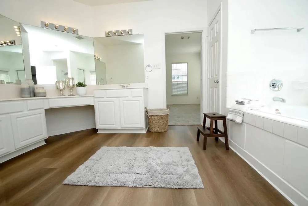 6123 Baron Hill Lane Sugar Land, TX 77479