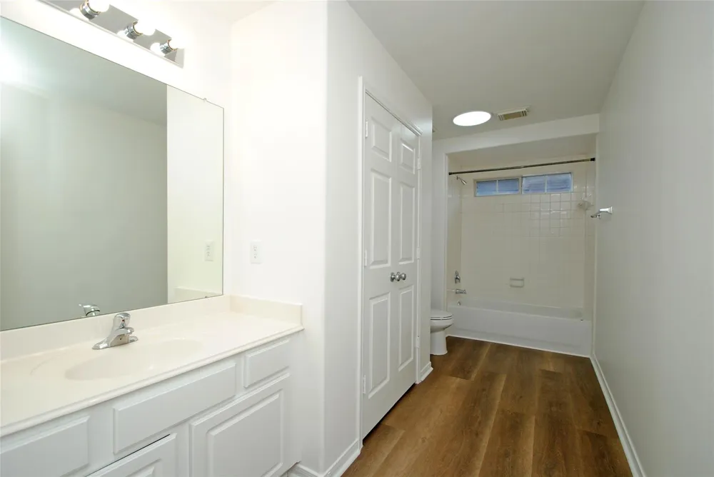 6123 Baron Hill Lane Sugar Land, TX 77479