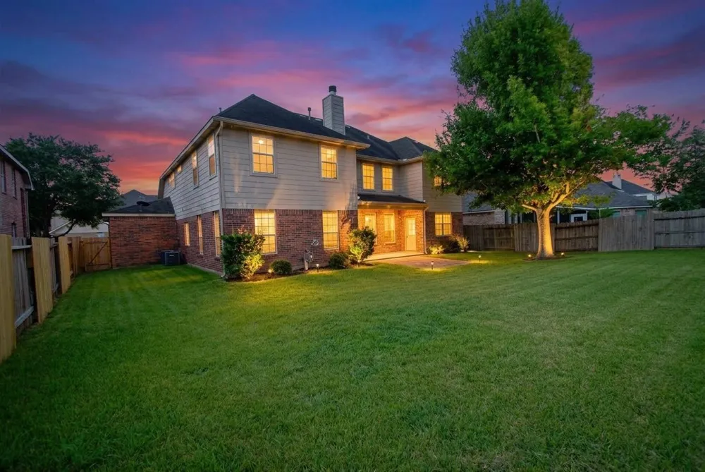 6123 Baron Hill Lane Sugar Land, TX 77479