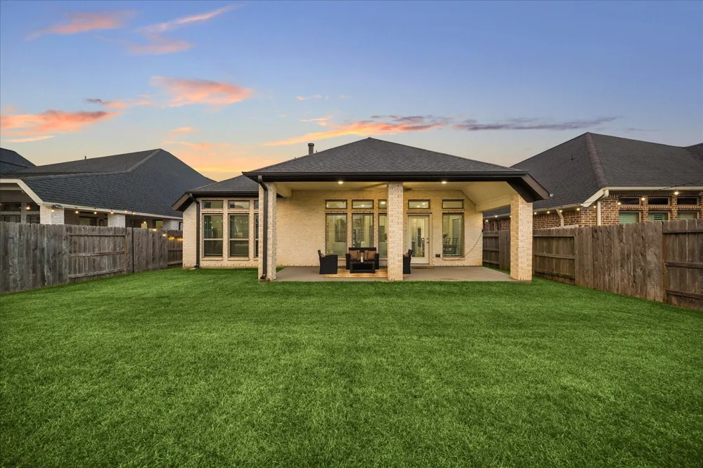 28714 Wildthorne Court Katy, TX 77494