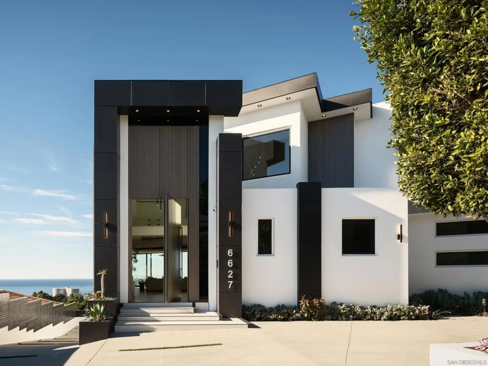 6627 Muirlands Dr La Jolla, CA 92037