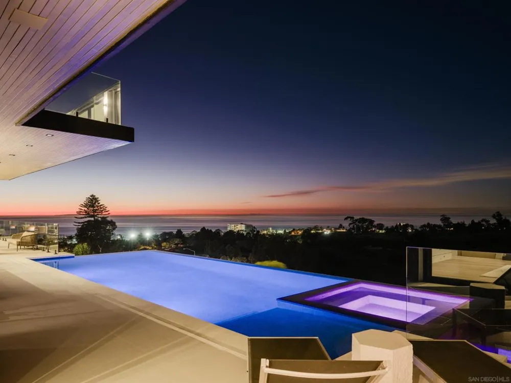 6627 Muirlands Dr La Jolla, CA 92037