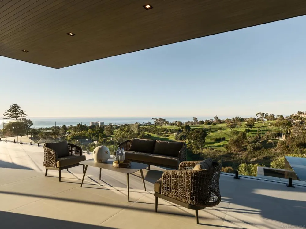6627 Muirlands Dr La Jolla, CA 92037