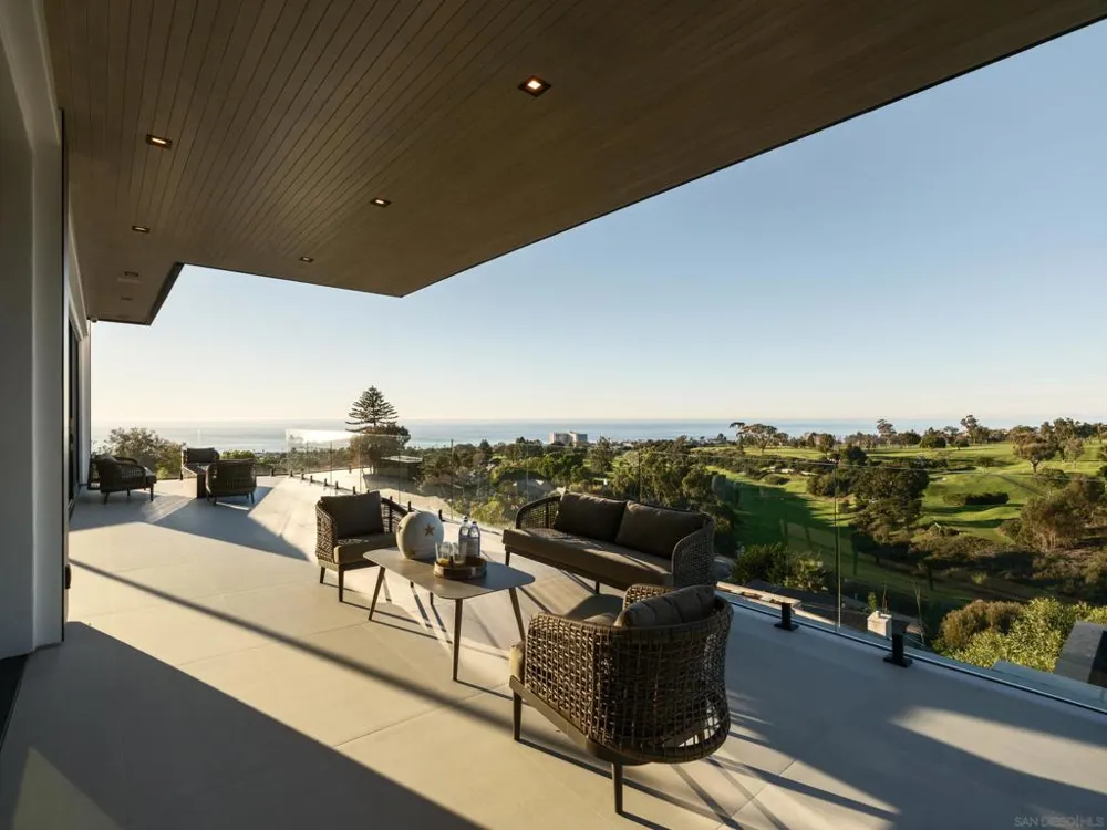 6627 Muirlands Dr La Jolla, CA 92037