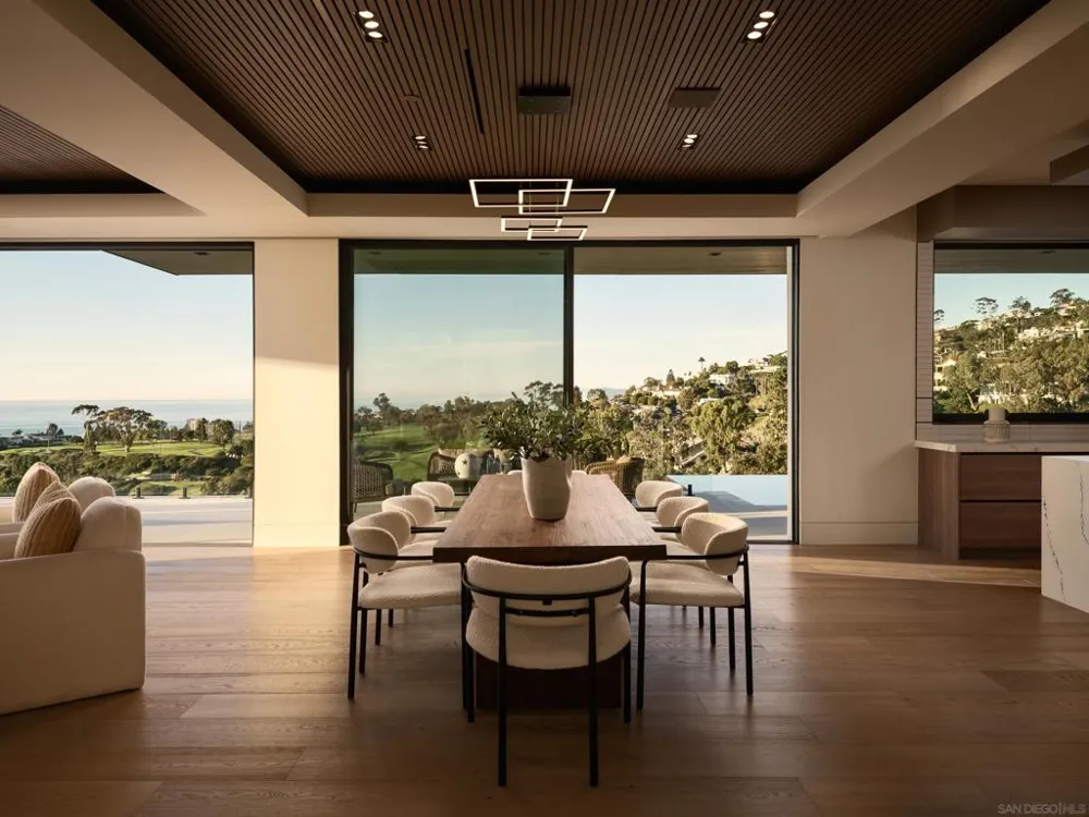 6627 Muirlands Dr La Jolla, CA 92037