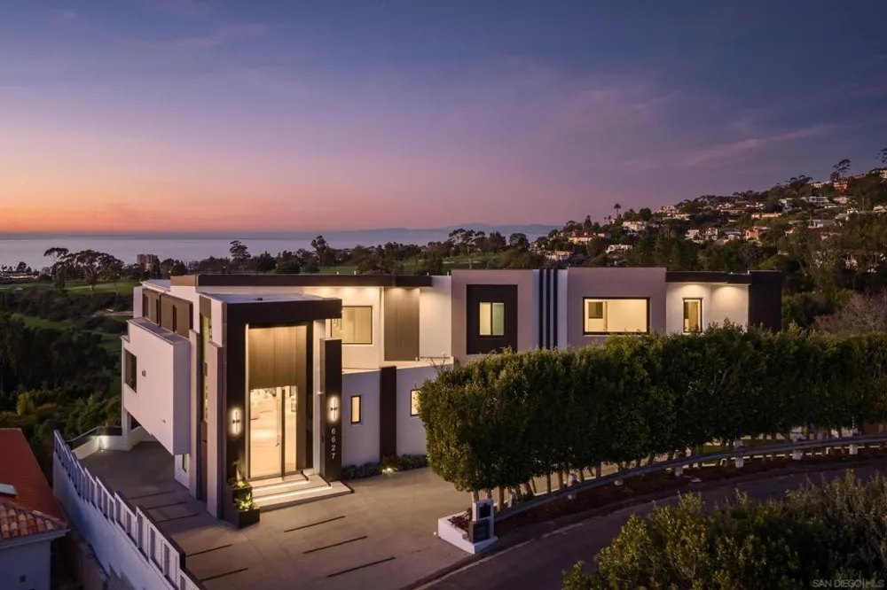 6627 Muirlands Dr La Jolla, CA 92037