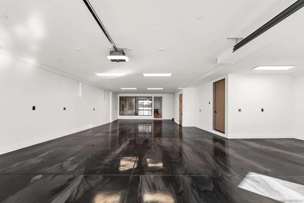 6627 Muirlands Dr La Jolla, CA 92037