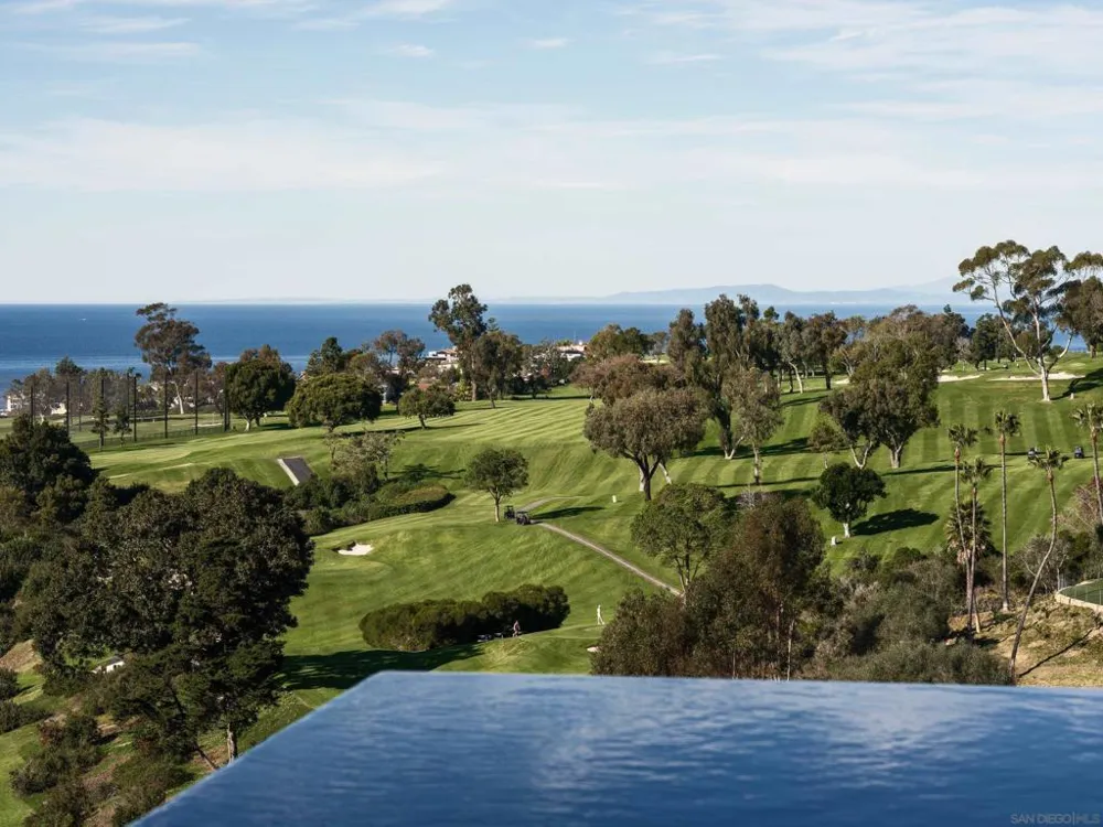 6627 Muirlands Dr La Jolla, CA 92037
