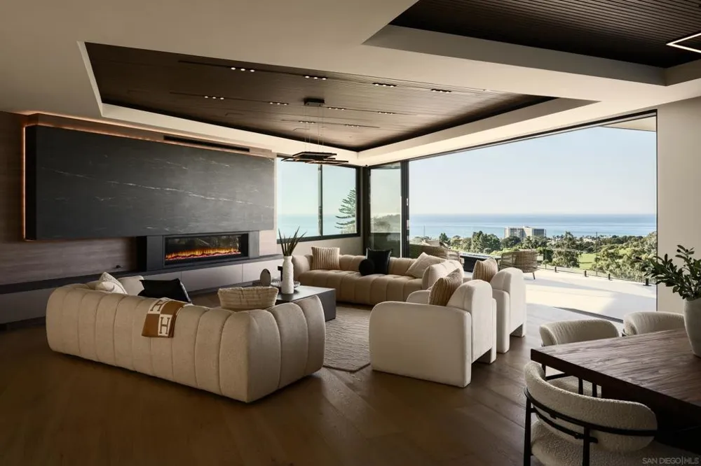 6627 Muirlands Dr La Jolla, CA 92037