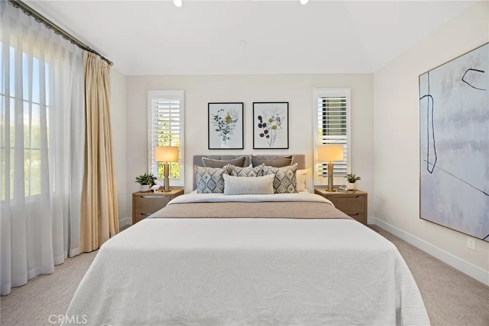 149 Winnett Irvine, CA 92602