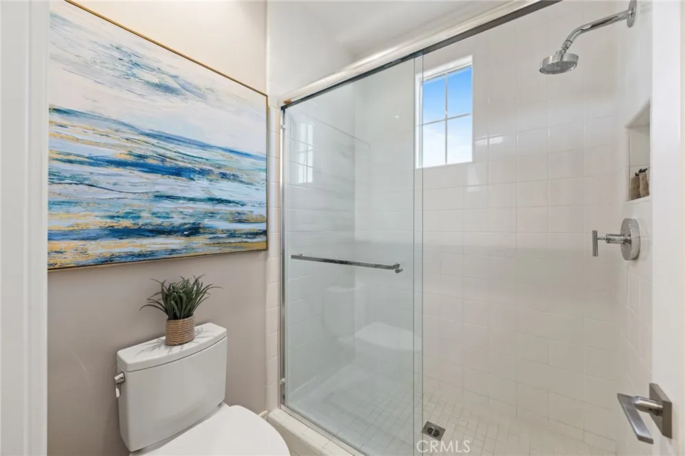 149 Winnett Irvine, CA 92602